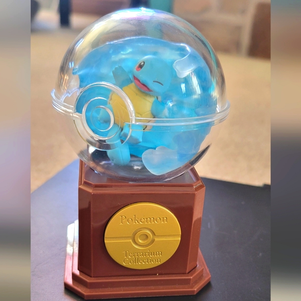 Nintendo Pokemon Terrarium Collection 10 SQUIRTLE by RE-MENT Preowned